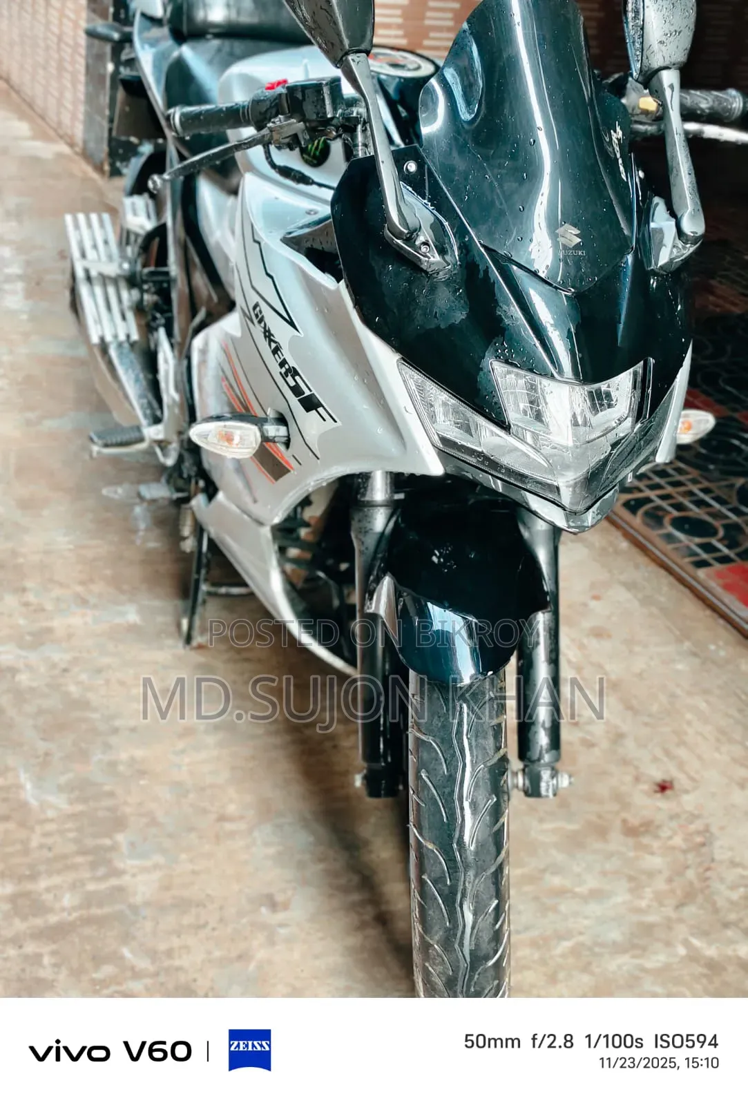 সুজুকি জিক্সার এসএফ ২০২৩ সিলভার