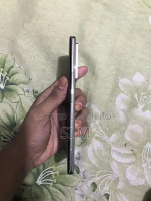 Infinix Note 40 Pro 256 GB Silver