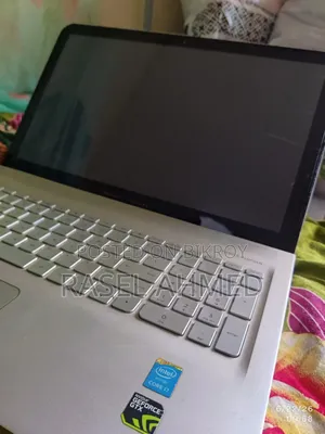 Laptop HP Envy 15 8GB Intel Core I7 HDD+SSD 640GB