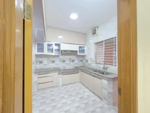 4bdrm Apartment in Gulshan for Rent