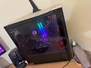 Desktop Computer Asus 16GB AMD Ryzen 5 SSD 500GB