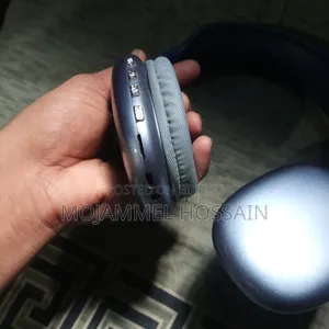 These Are Wireless Over-Ear Headphones in Blue.