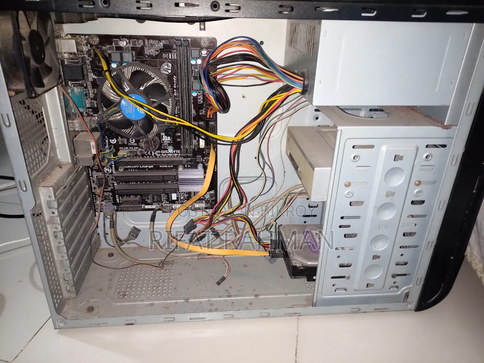 Desktop Computer Gigabyte GB-BACE-3010 8GB Intel Core I3 HDD 1T