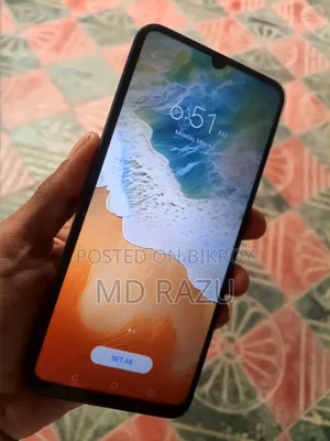 Vivo Y04 128 GB