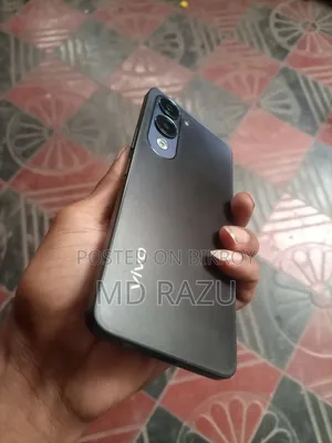 Vivo Y04 128 GB