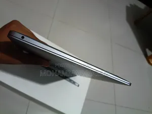 ল্যাপটপ অ্যাপল ম্যাকবুক এয়ার ২০২০ এম১ ৮জিবি অ্যাপল এম১ এসএসডি ২৫৬জিবি