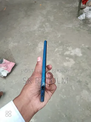 Infinix Hot 20i 128 GB Blue