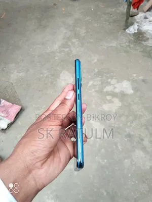 Infinix Hot 20i 128 GB Blue