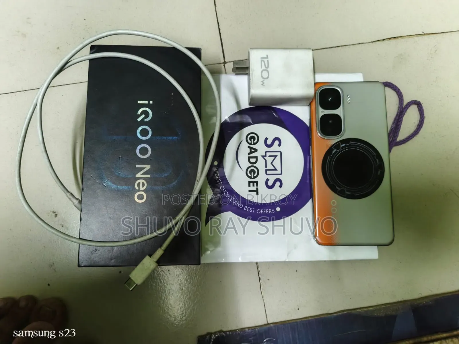 Vivo iQOO Neo10 256 GB Yellow