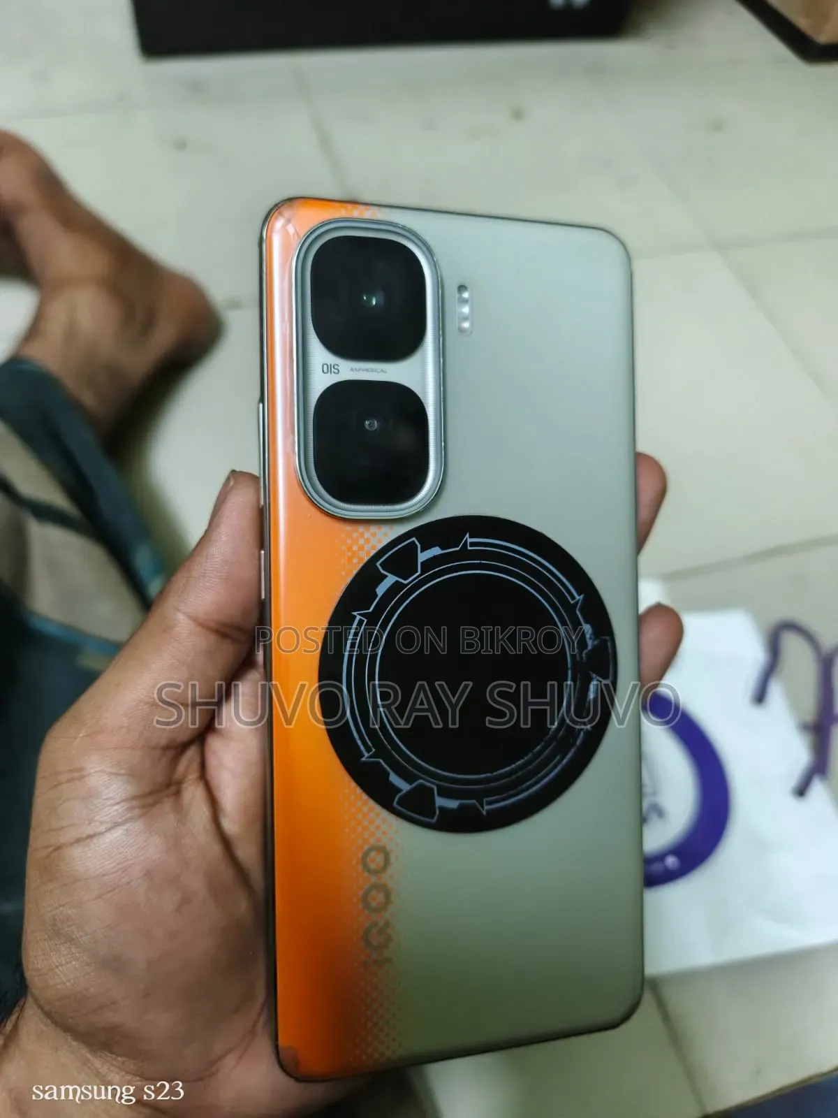 Vivo iQOO Neo10 256 GB Yellow