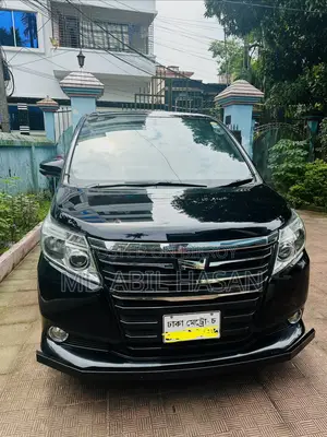 Toyota Noah 2.0 AWD (8 Seater) 2014 Black