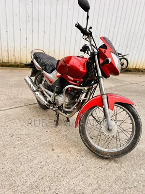 Yamaha 2006 Red