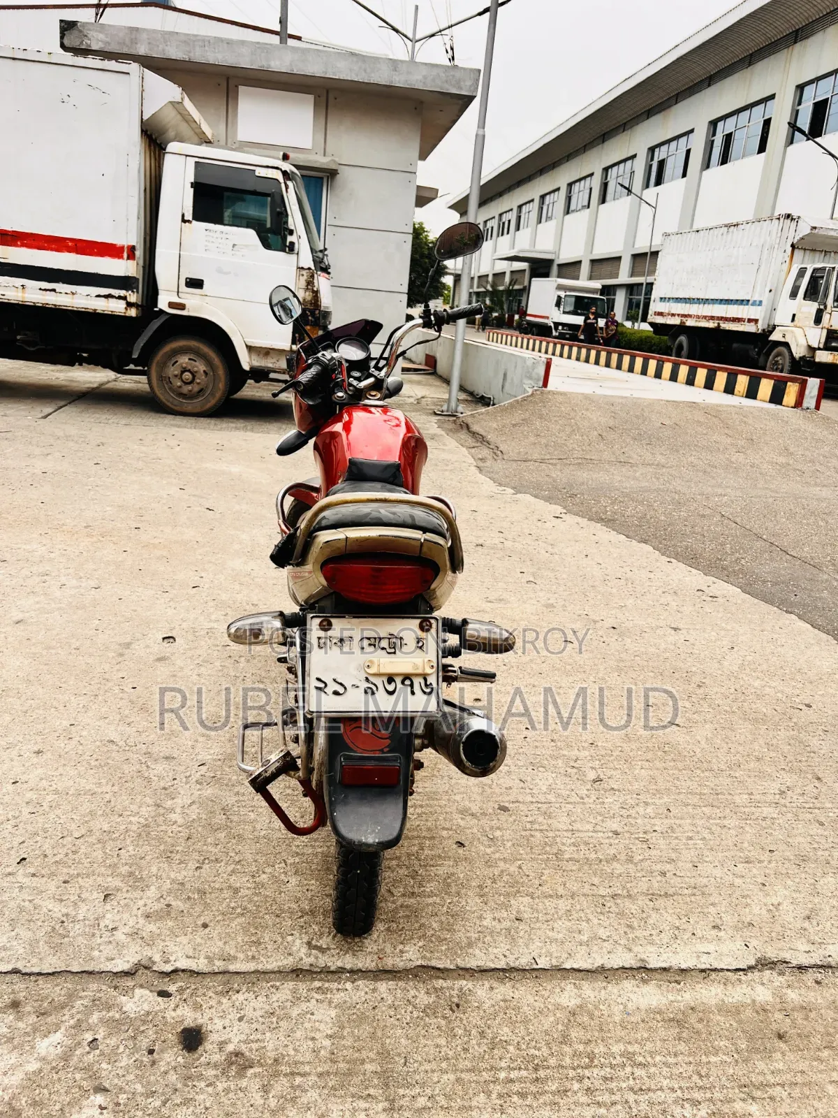 Yamaha 2006 Red