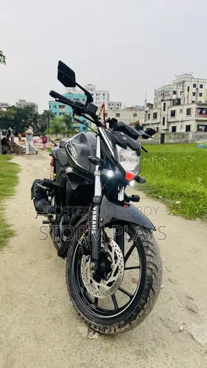 Yamaha 2023 Black