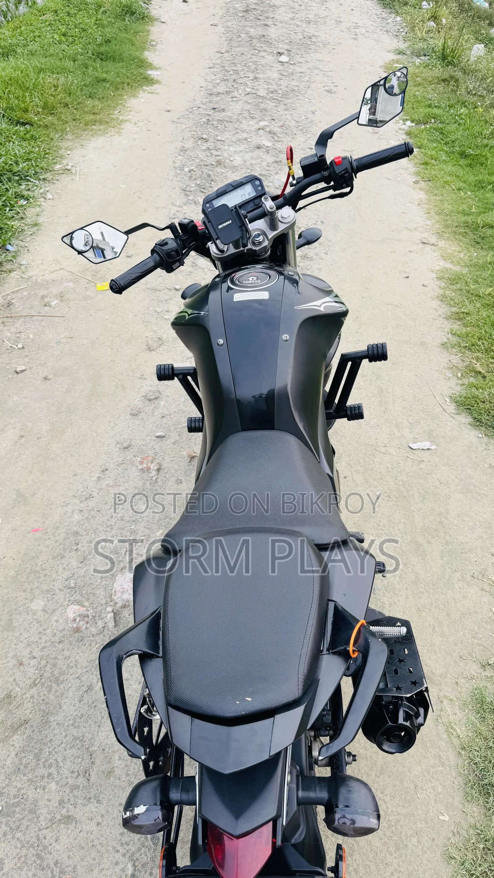 Yamaha 2023 Black