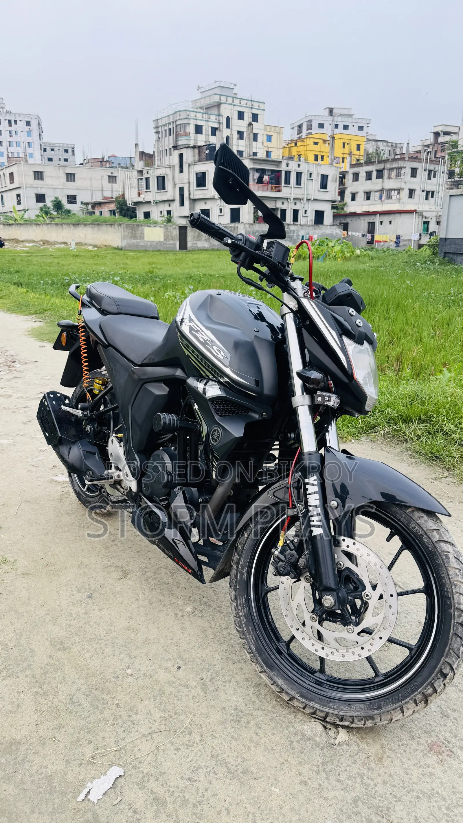 Yamaha 2023 Black