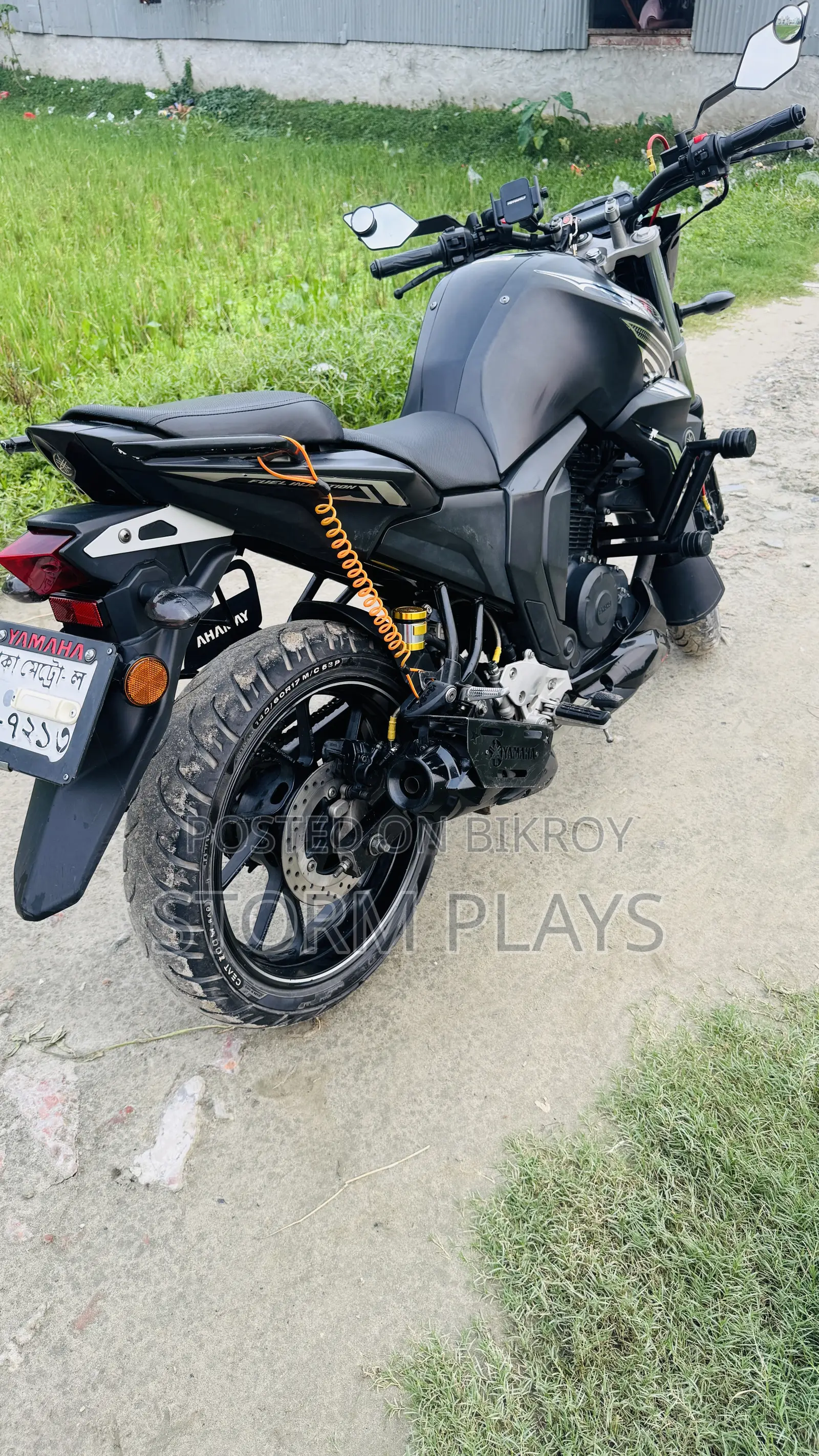Yamaha 2023 Black