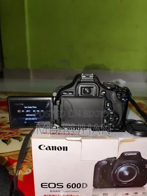 Canon 600d With Prime Lense.