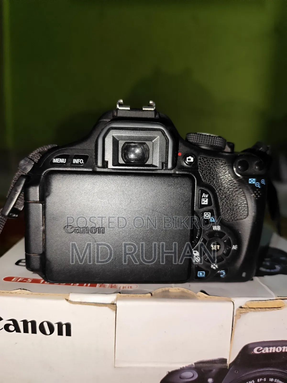 Canon 600d With Prime Lense.