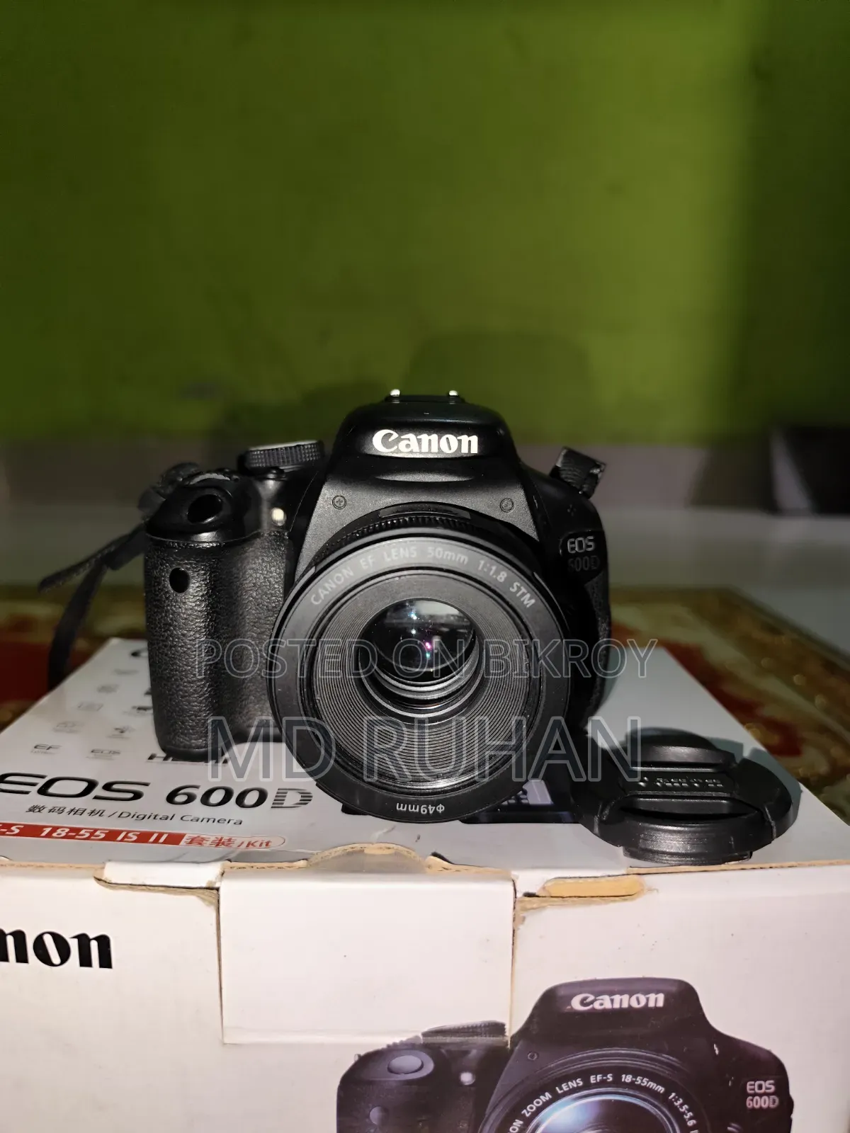 Canon 600d With Prime Lense.