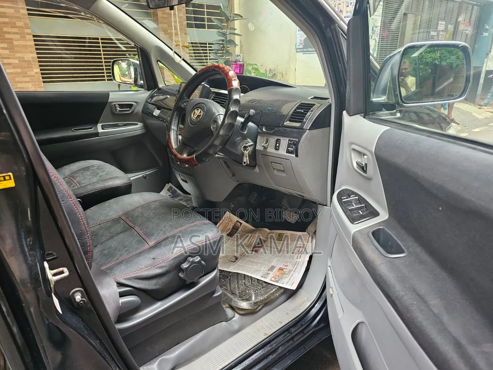 Toyota Noah 2006 Black