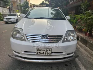 টয়োটা করোলা ২০০৪ পার্ল