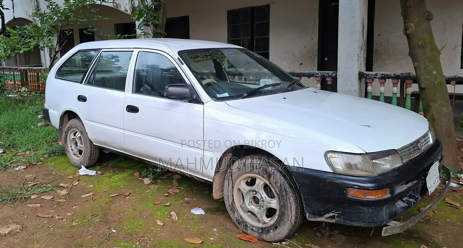 Toyota Corolla G-Touring 2000 White