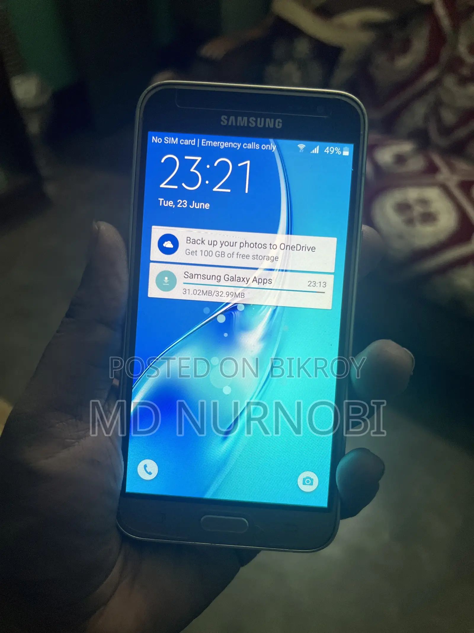 Samsung Galaxy J3 8 GB Gold