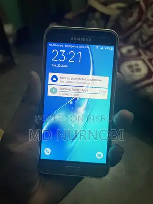 Samsung Galaxy J3 8 GB Gold