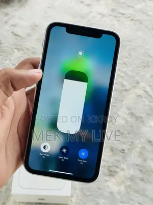 Apple iPhone 11 128 GB White