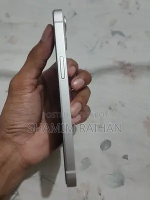 Apple iPhone 13 128 GB White