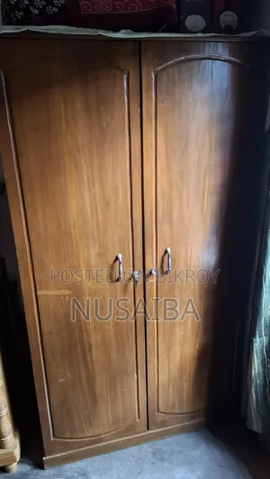 টিক চাম্বুল কাঠের আলমারি