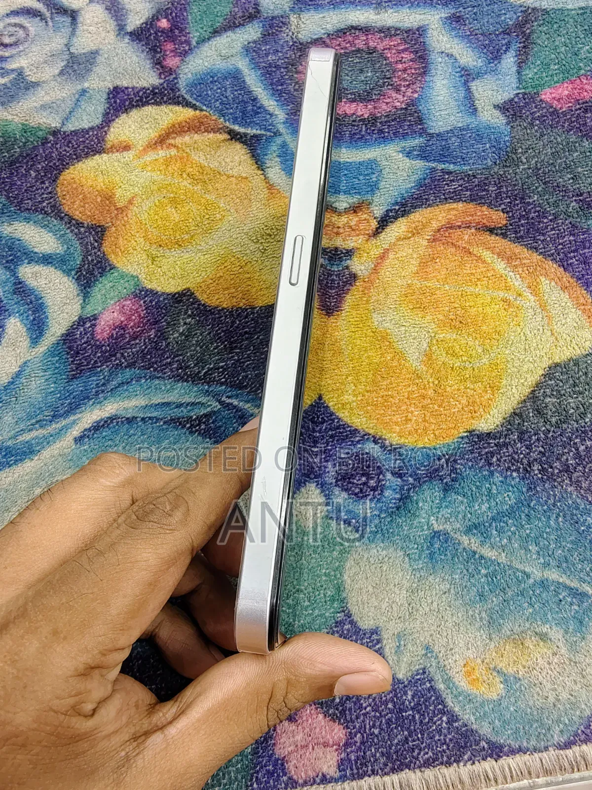 নিউ অনার এক্স৬সি ১২৮ জিবি হোয়াইট