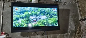 Walton 24" TV