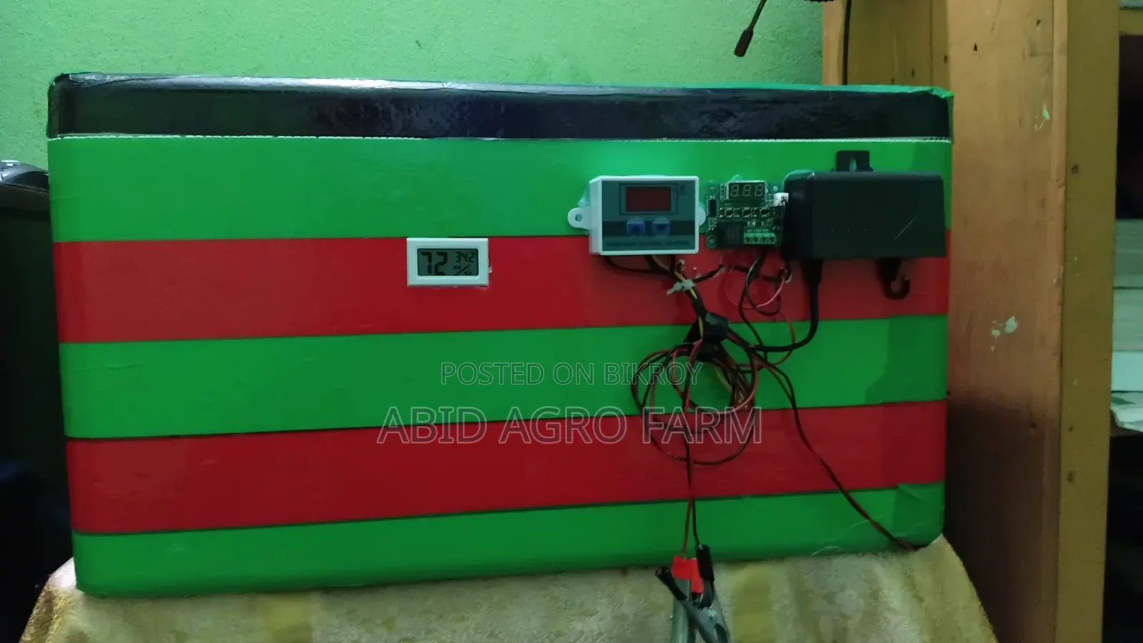 ইনকিউবেটর ১০০ ডিমের সেমি অটো। এসি,ডিসি