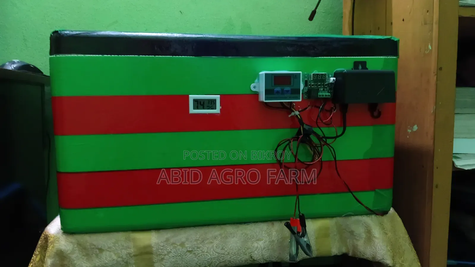 ইনকিউবেটর ১০০ ডিমের সেমি অটো। এসি,ডিসি