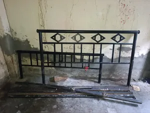 পুরাতন খাট