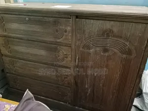 ওয়ারড্রোব সেগুন কাঠ