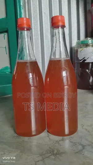 প্রাকৃতিক চাকের মধু