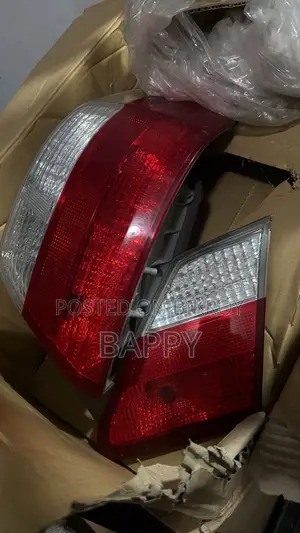 2009 Premio Original Japan Back Light Pair