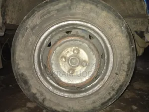 মাহিন্দ্রা পিক আপ