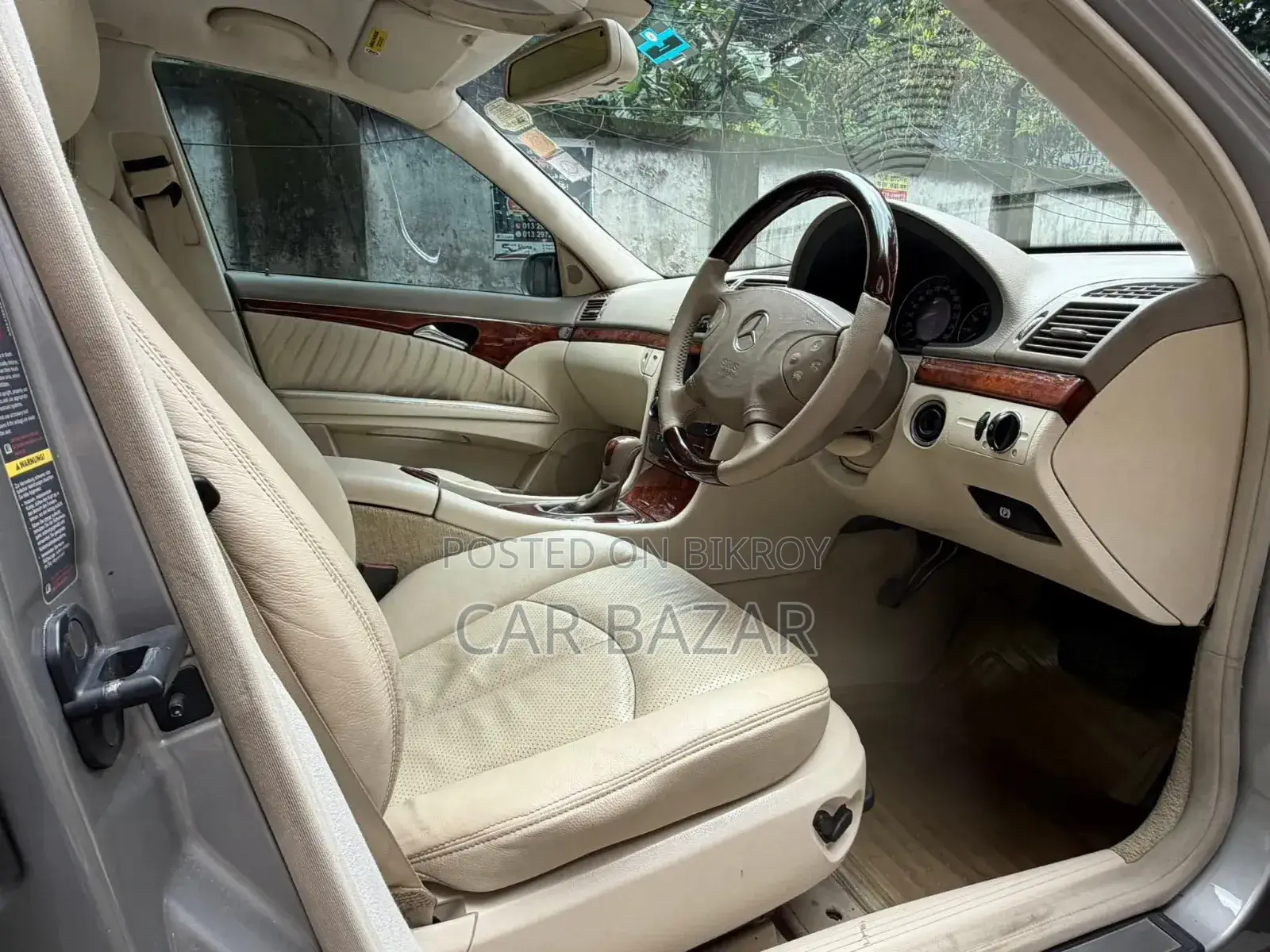 Mercedes-Benz E240 2003 Beige