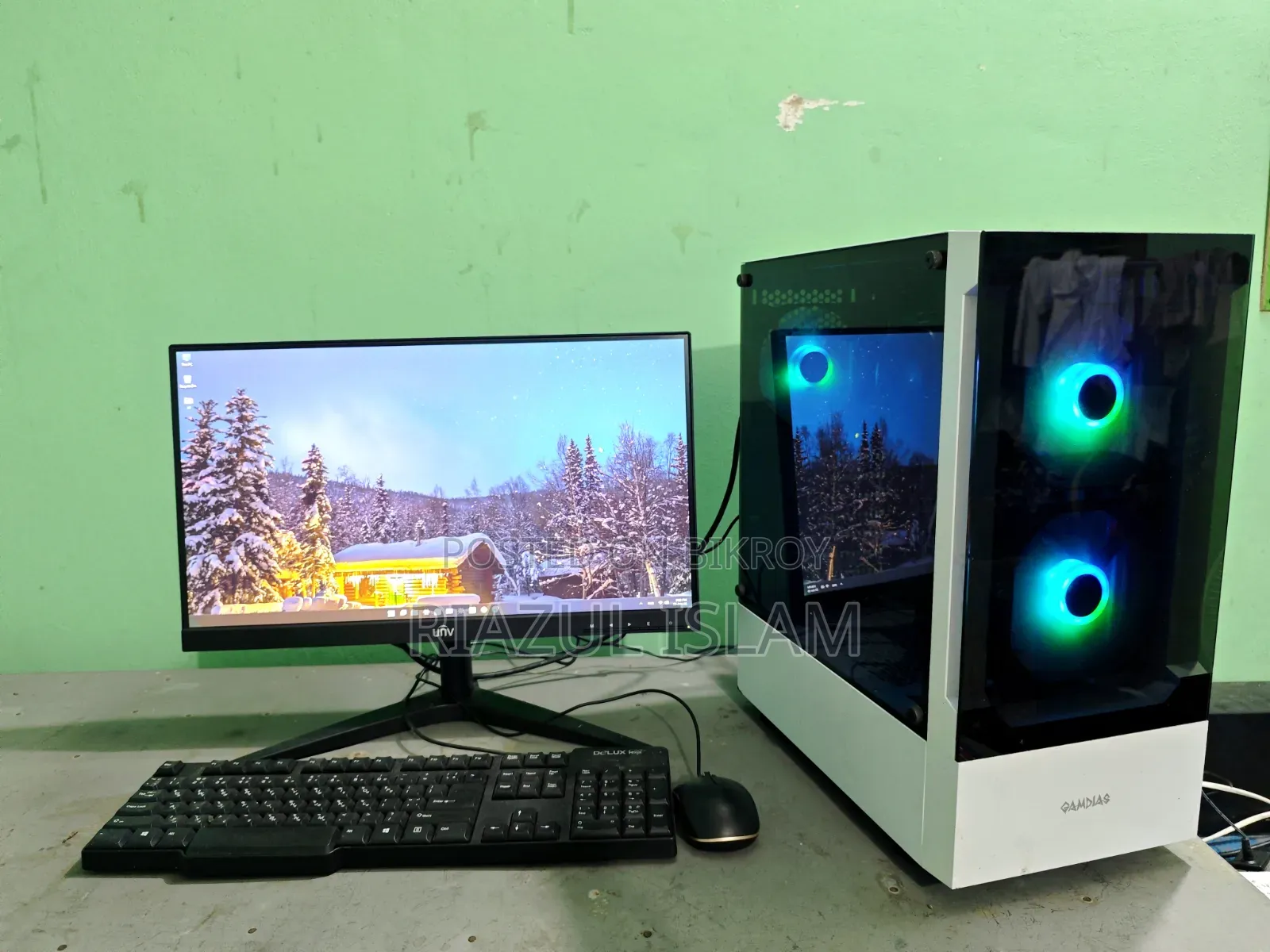 Desktop Computer 8GB AMD Ryzen 5 SSD 256GB
