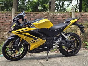 Yamaha R15 V3 2020 Yellow