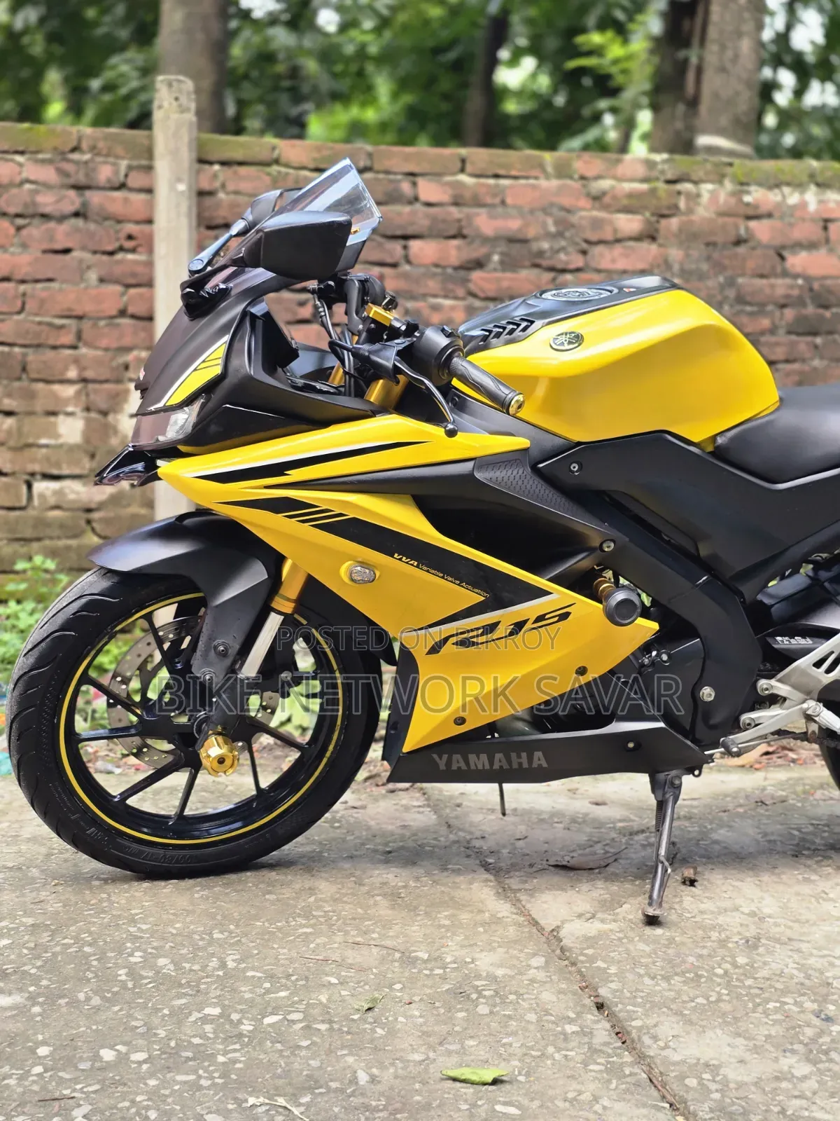 Yamaha R15 V3 2020 Yellow