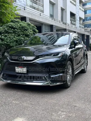 New Toyota Harrier 2020 Black