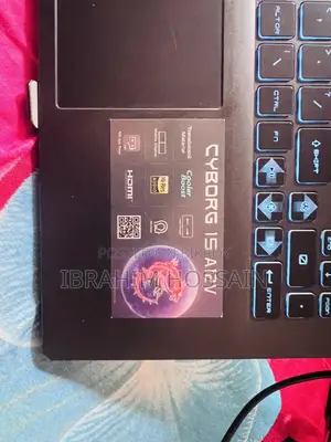 Laptop MSI Cyborg 15 16GB Intel Core i7 SSD 1T