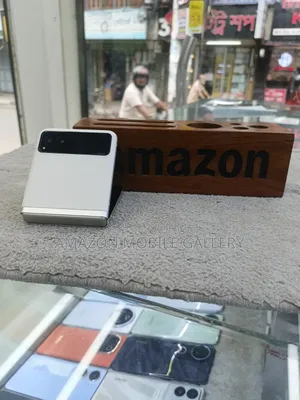 মটোরোলা রেজার ৪০ আল্ট্রা ২৫৬ জিবি গ্রে