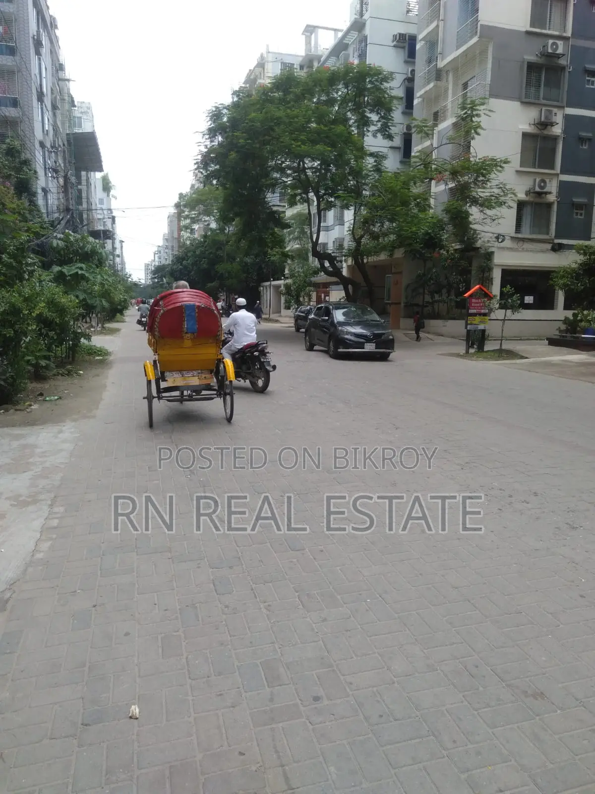 4-bedroom Apartment in Md Rejvi Ahmed, Basundhara for sale