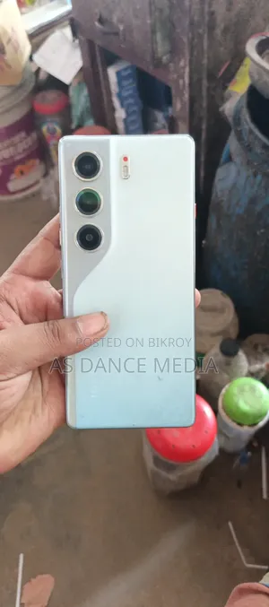 Tecno Camon 40 Pro 4G 256 GB Gray